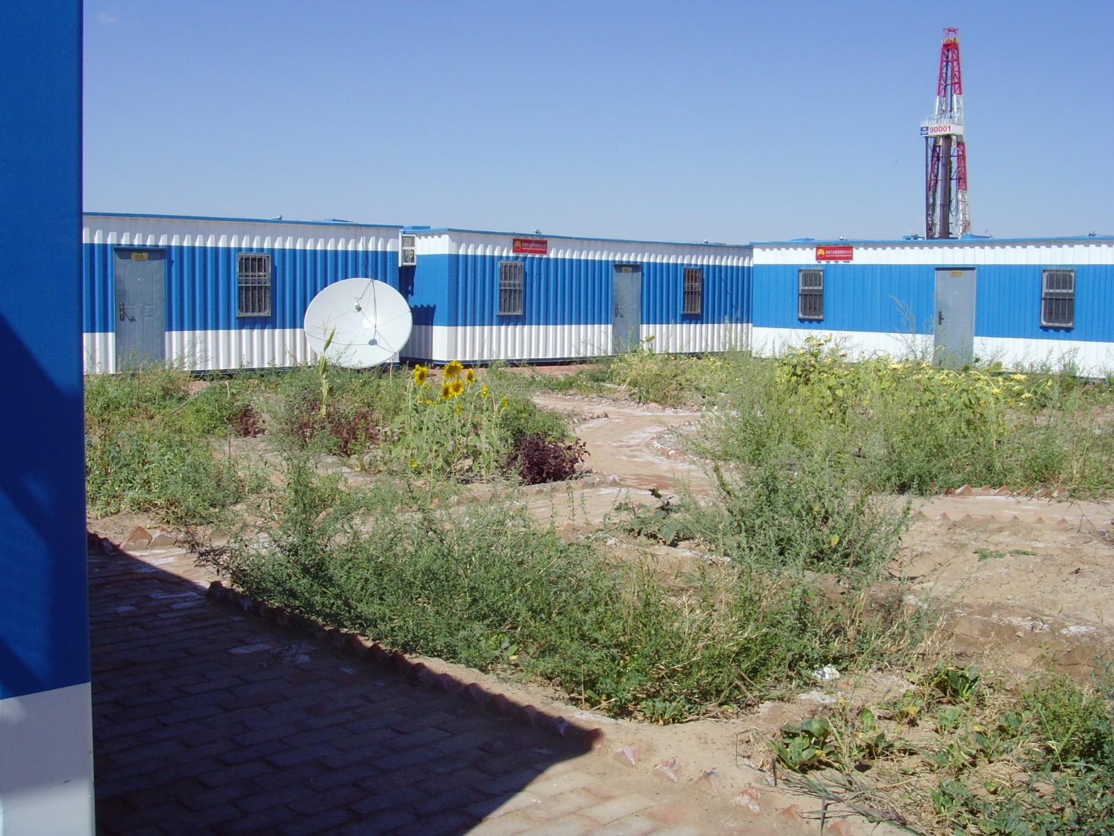 鉆機(jī)配套野營房（新疆項(xiàng)目）.JPG